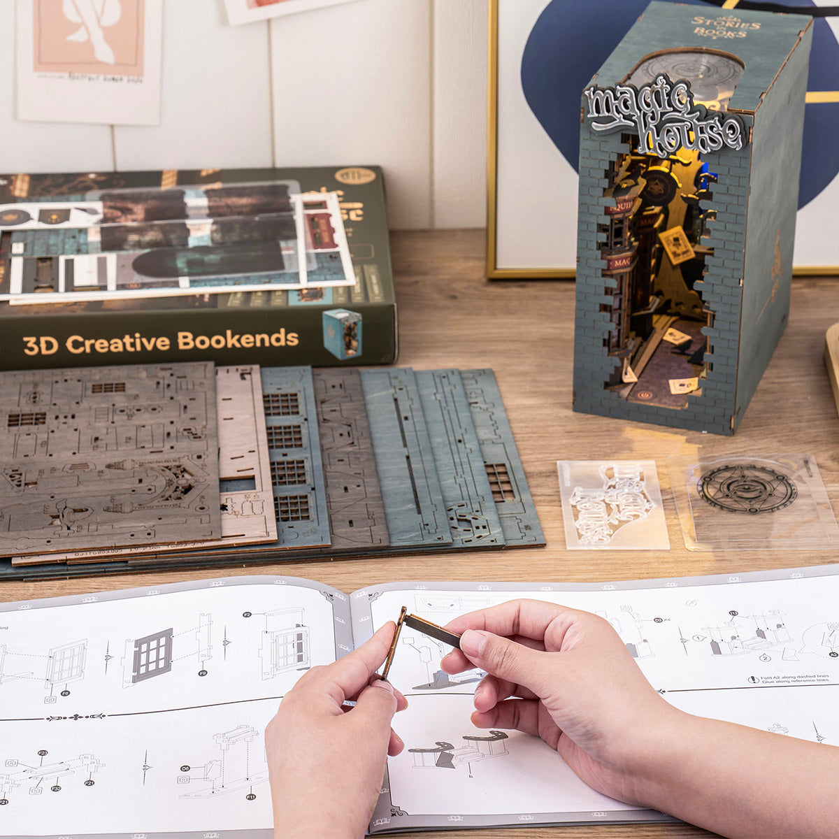 Maqueta: Book nook estudio de magia