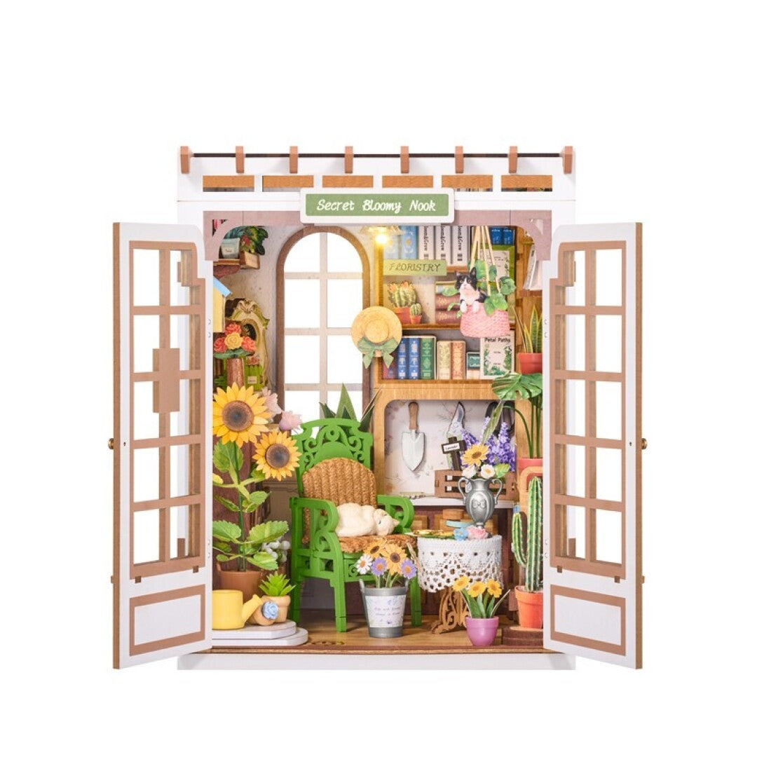 Secret Bloomy Nook