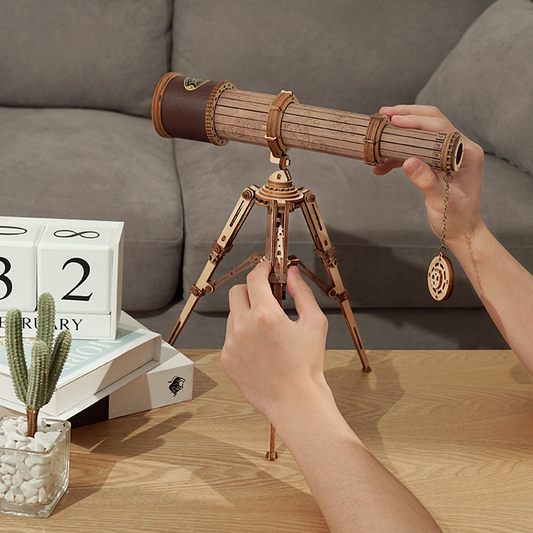 Maqueta madera Telescopio